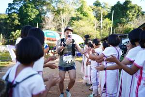 BIB: 000
                            <button type="button" onclick="openModal(18990696)" class="btn btn-primary btn-sm float-right btn-popup" data-toggle="modal" data-target=".modal-high-quality">
                        <i class="fas fa-shopping-cart"></i> Add to Cart
                    </button>
                                            <button type="button" onclick="isThisMe(18990696, true)" class="btn btn-success btn-sm float-right btn-popup btn-isme hidden" data-toggle="tooltip" data-placement="bottom" title="นี่คือรูปของคุณใช่ไหม คลิกที่นี่เพื่อเอาเข้าอัลบั้ม">
                        <i class="fas fa-plus"></i> Add to album
                    </button>
                    <button type="button" onclick="isThisMe(18990696, false)" class="btn btn-warning btn-sm float-right btn-popup btn-isnotme hidden">
                        <i class="fas fa-ban"></i> Remove from album
                    </button>